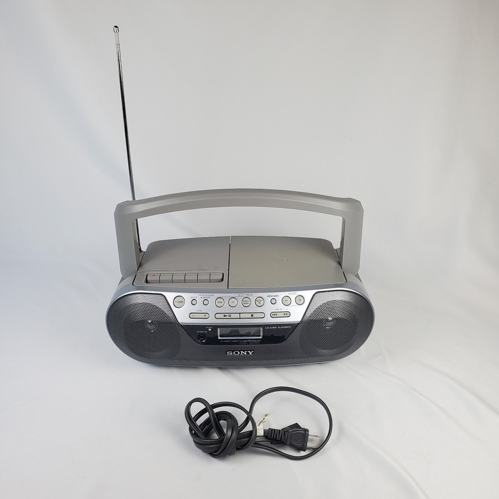 Sony Boombox CFD-S05 CD Cassette AM FM Radio, AUX, CD-R/RW Stereo TESTED
